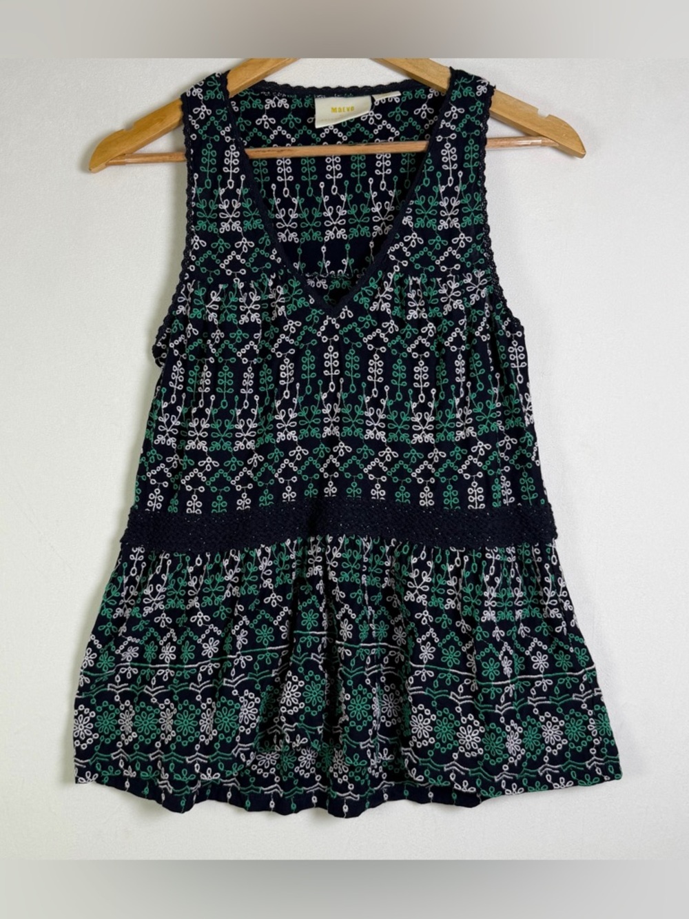 Maeve Anthropologie Women’s Embroidered Boho Peplum Top Navy Cottage Sz XS - Picture 2 of 7